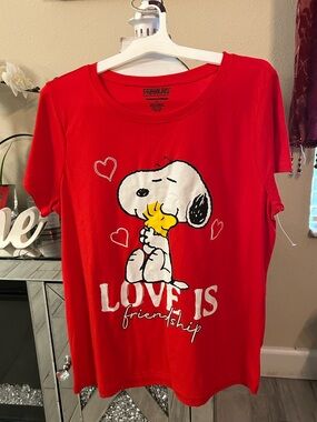 Peanuts Red Snoopy & Woodstock 'Love Is Friendship' Tee